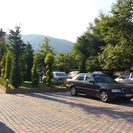 Oda ve Kahvaltı & Herges *